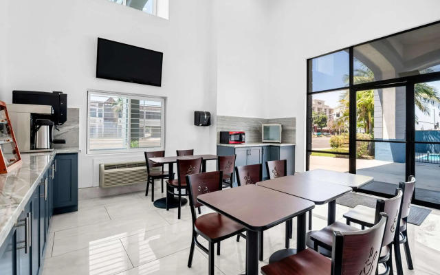 SureStay Hotel by Best Western Buena Park Anaheim