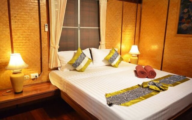 Beach Front Villa at Green Coconut Village (A1)
