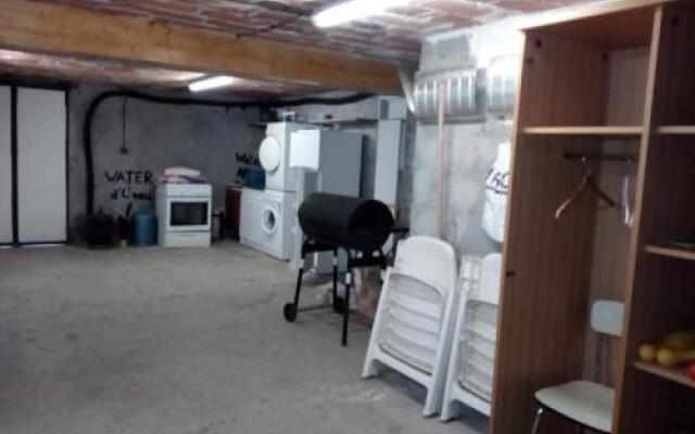 House Agreable chalet *** proche du lac