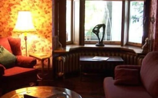 The Colonel's Inn