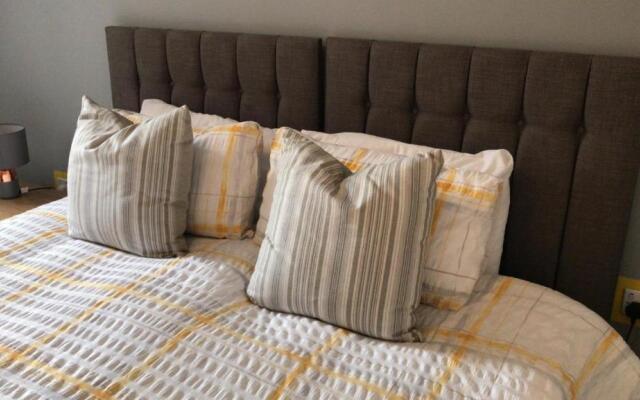 Nant Apartment - Ground Floor