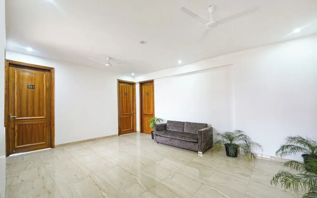 Fabhotel Ar Suites