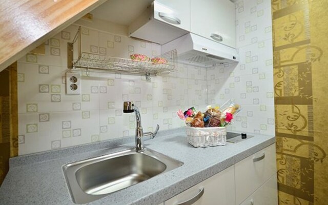 Yeosu Rainbow Pension