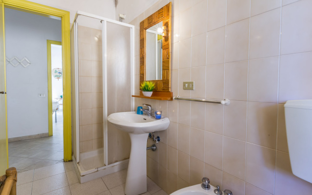 Daniela 1 100m From Sea