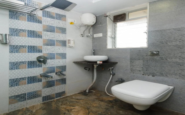 Blue Bell Residency by OYO Rooms