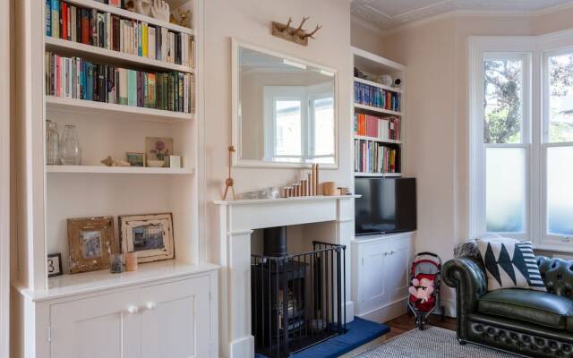 South London Architectural Retreat