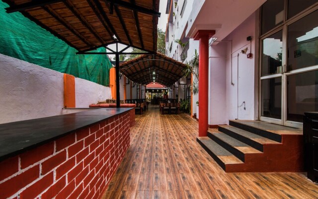 Hotel Mira