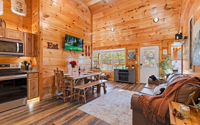 Smokies Couple Getaway