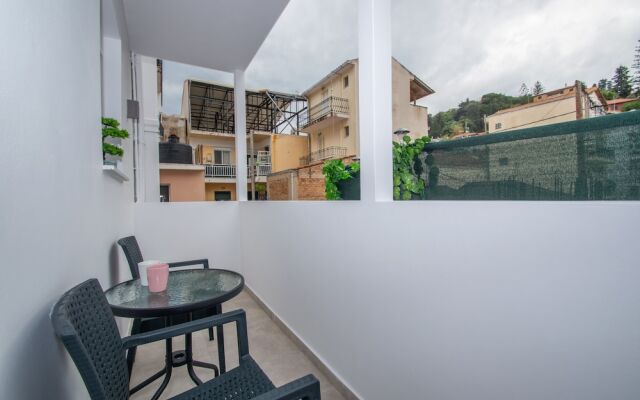 Anthi Beach Suite