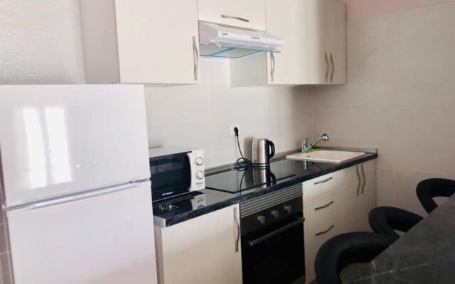 Stylish and private 1 bed apartment in San Eugenio