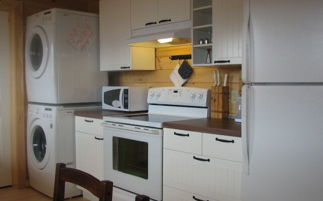 Cape Split View Cottages