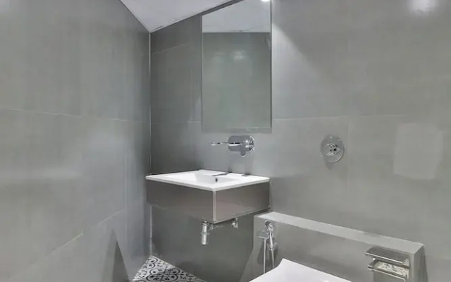 Hotel The Grand Suites