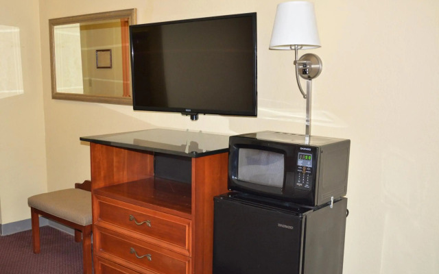 Columbus Grand Hotel & Banquet Center