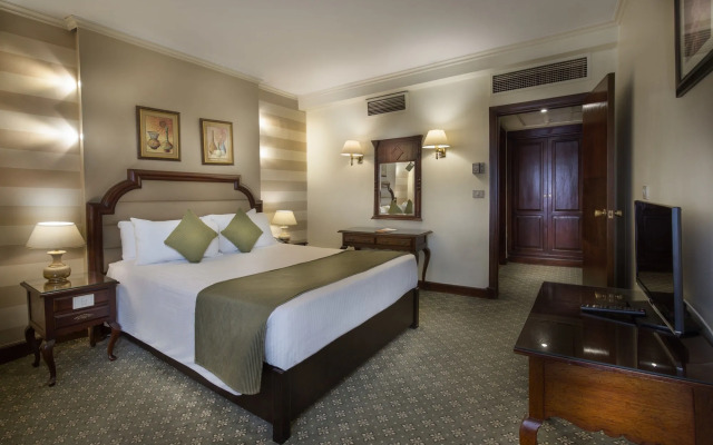 Pyramisa Suites Hotel Cairo