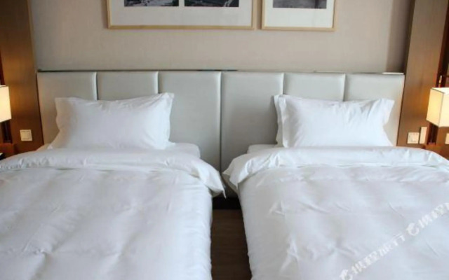 Four Seasons Qingteng Hotel (Ningbo Zhenhai New Town)