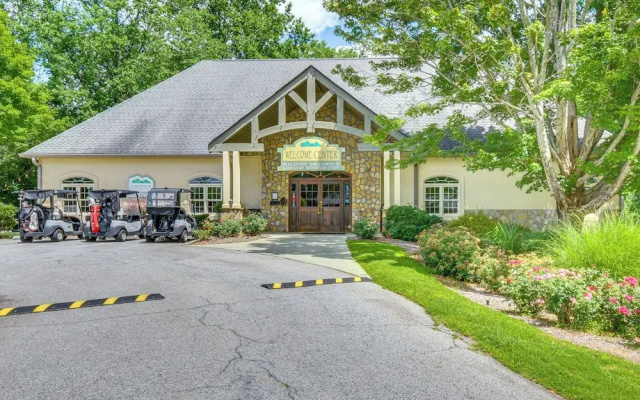 Hike, Golf & Swim: Blue Ridge Cabin Escape