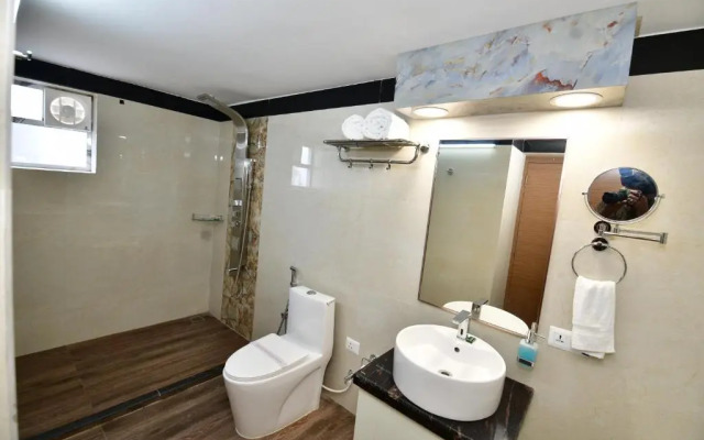 Hotel Nagina Palace