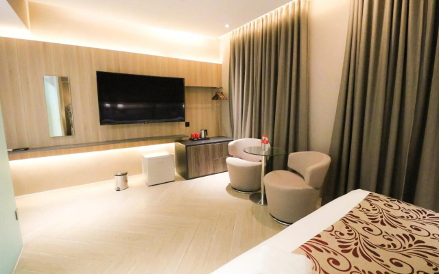 Red Hotel Cubao, Quezon City