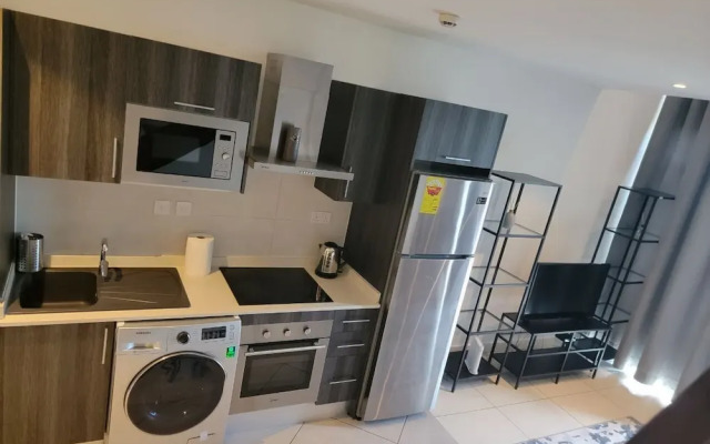 Embassy Gardens luxurious Suites