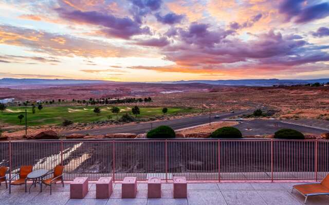 Best Western View Of Lake Powell Hotel