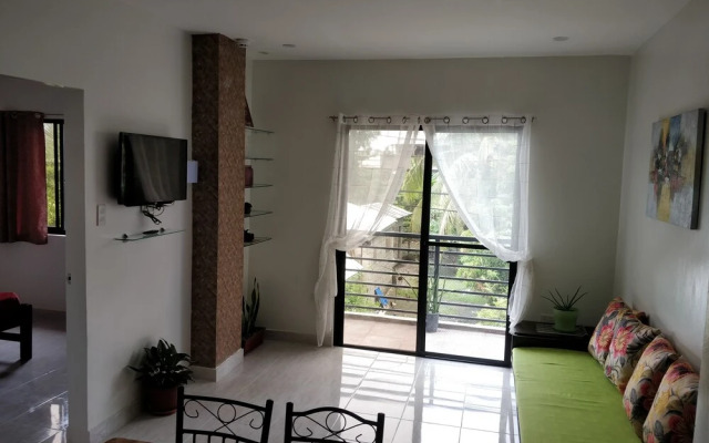 Spacious Private apartment at Laorenza Residences