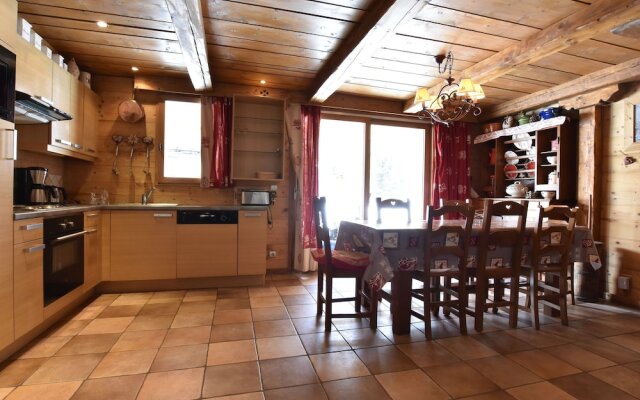Lake View Chalet in Tignes near Ski Area
