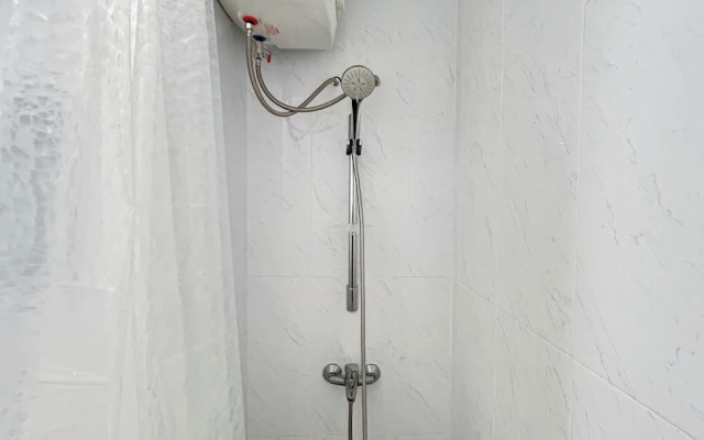 Comfy 1BR Apartment at Tamansari Skylounge Makassar