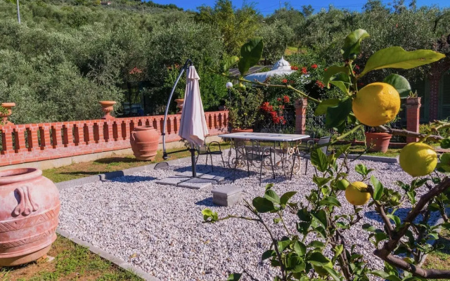 Nice Farmhouse in Montecatini Terme with Sauna & Hot Tub