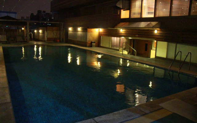 Crystal Plaza Hotel Kaohsiung