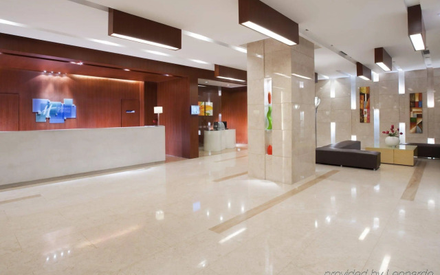 Holiday Inn Express Shenzhen Luohu