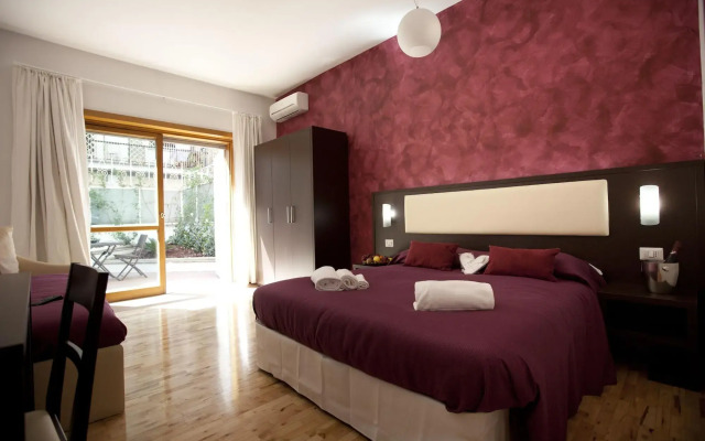 Heart of Rome Rooms