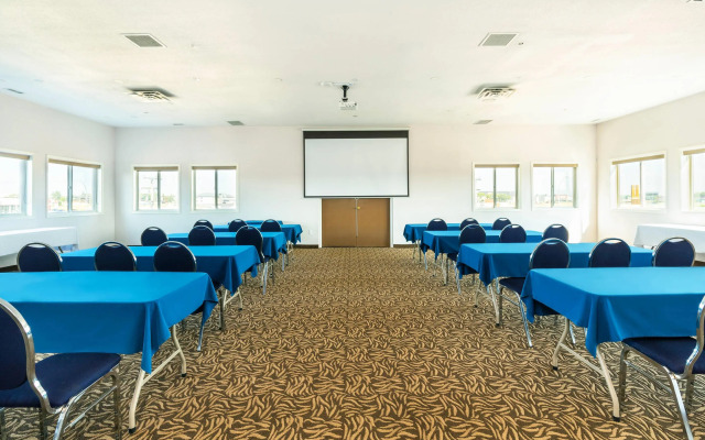 Comfort Inn And Suites