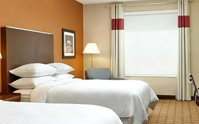 Four Points by Sheraton Edmonton International Airport