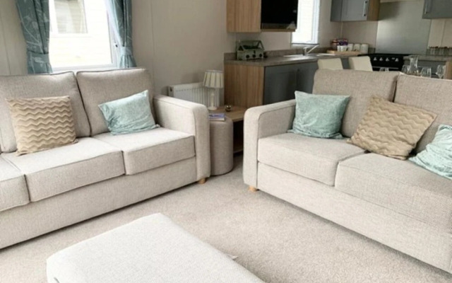 Exotic 3-bed Caravan at Newquay Holiday Park
