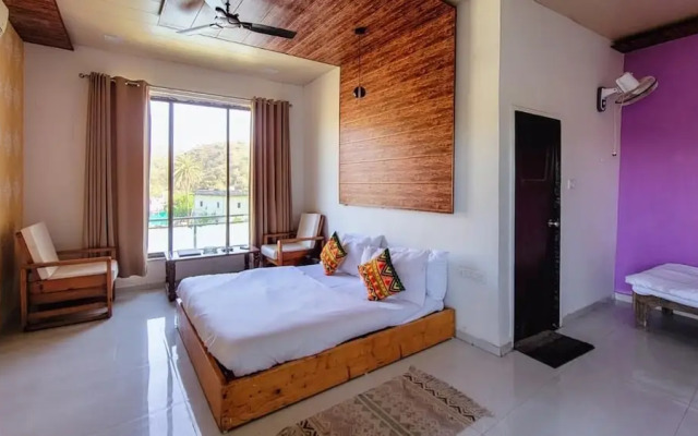 Rudraksh Inn