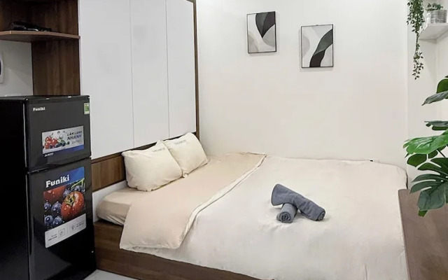 Hera West Lake Apartment