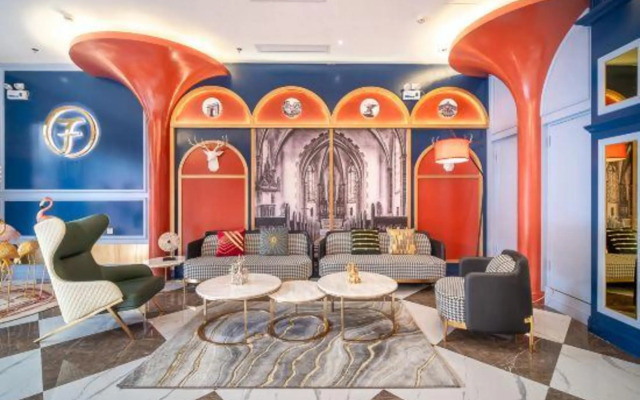 Arc de Triomphe Hotel