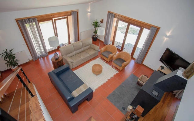 Liiiving in Caminha Countryside Pool House