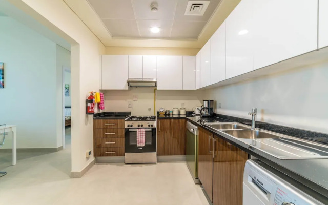 Marina Arcade by bnbme