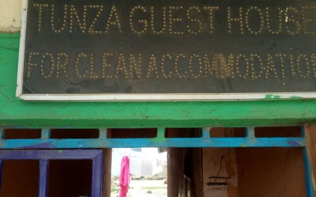 Tunza Guest House