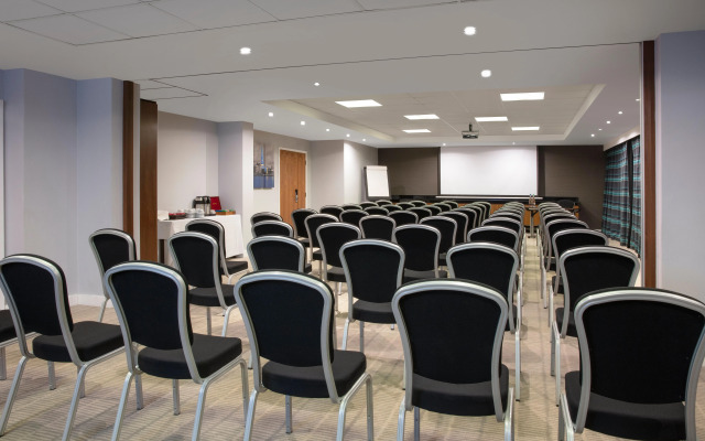 Holiday Inn Express London Heathrow T5 by IHG