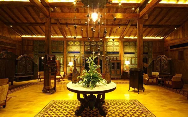 Jadul Adarapura Resort & Spa