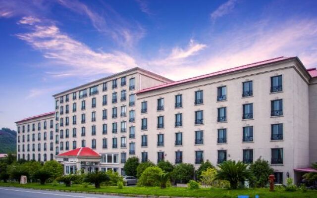 Longhushan Huaquan Boutique Hotel