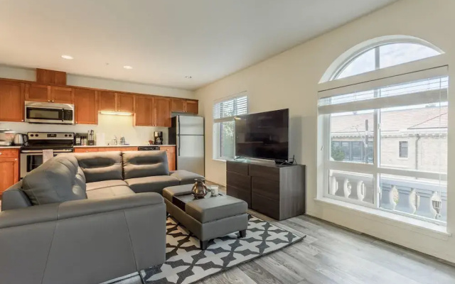 Domicile Suites at Elliott Bayview