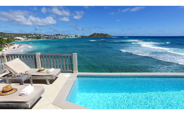 Beach House Younes by Island Properties Online