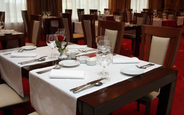 Praha Hotel