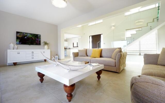 Helios Luxury Stone Villa