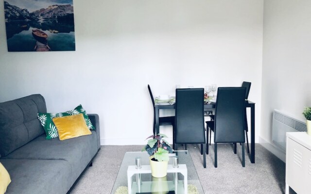 Snapos Luxury Serviced Apartments – Shield House