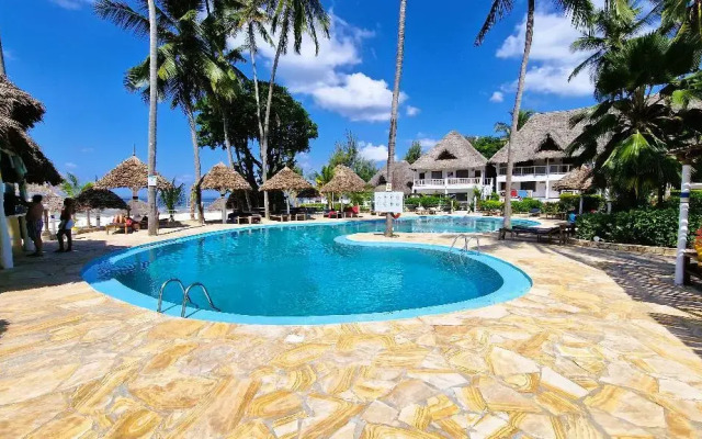 Paradise Beach Resort
