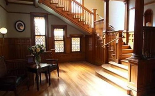Patterson Inn